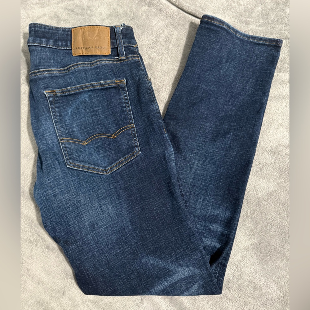 American Eagle Men's Dark Blue Slim Straight Jeans